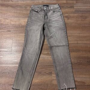 Aeropostale Women's Gray Mom Jeans with Raw Hem